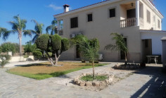 House (detached) in Koloni, Paphos for sale 