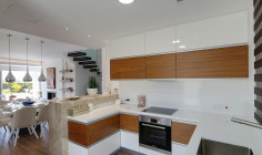Large 3 bedrooms house with swimming pool for sale in Yeroskipou