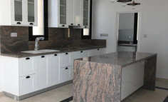 4 bedroom villa with swimming pool for sale in Chloraka