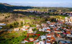 Residential field with an old house in Lythrodontas, Nicosia , Nicosia