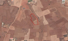 Share of agricultural field in Palaiometocho, Nicosia 