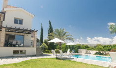 Lovely 3 bedroom furnished house with swimming pool for sale in Poli Crysochous