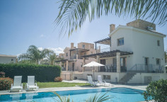 Lovely 3 bedroom furnished house with swimming pool for sale in Poli Crysochous