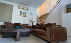 3 bedroom house with swimming pool for sale in Amathus area