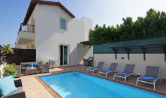 3 beds house with swimming pool for sale in Pernera