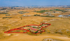 Fields with a horse farm in Pano Deftera, Nicosia 