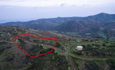 Shared agricultural field in pano Pyrgos, Nicosia Shared agricultural field in pano Pyrgos, Nicosia