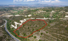 Agricultural field in Kallepeia, Paphos 
