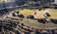 Agricultural 3345 m2 for sale in Dora