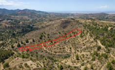 Agricultural field in Xyliatos, Nicosia 