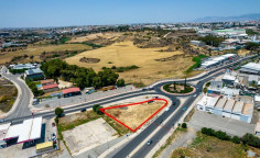 Commercial field in Latsia, Nicosia 
