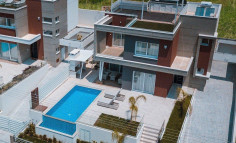Luxury 3 bedroom furnished house with swimming pool for sale in Mouttagiaka