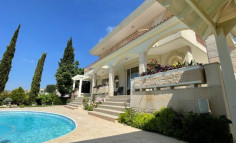Luxury 4 bedroom unfurnished house with swimming pool for sale in Agios Tychonas