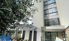 Apartment (penthouse) in Tombs Of The Kings, Paphos for sale 