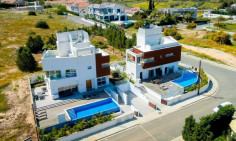3 bedroom house with swimming pool for sale in Kalogiroi