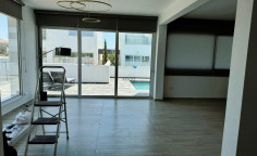 Luxury 3 bedroom furnished villa with swimming pool for sale in Oroklini Luxury 3 bedroom furnished villa with swimming pool for sale in Oroklini