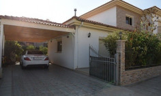 4 bedroom furnished house for sale in Ekali