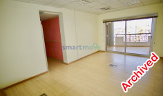 Top floor 100m2 office close to town centre 