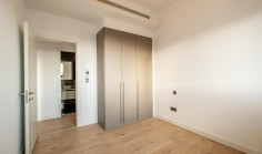3 bedroom unfurnished penthouse with swimming pool for sale in Neapolis