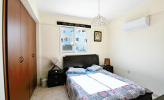 2 bedrooms apartment with swimming pool for sale in Oroklini 2 bedrooms apartment with swimming pool for sale in Oroklini