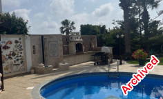 Luxury 4 bedrooms house with swimming pool for sale in Chloraka