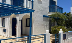 Spacious 3 bedrooms house with swimming pool for sale in Agia Triada