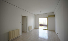 Spacious two bedrooms apartment for sale in Agioi Omologites