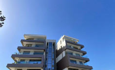 Spacious 2 bedrooms apartment with swimming pool to rent in Germasogeia Tourist Area