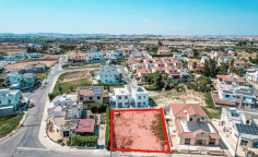 Spacious 3 bed apartment for sale in Livadia