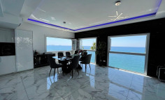 Sea view apartment in Limassol 