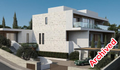 Large 4 bedrooms house with swimming pool for sale in Konia