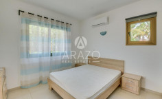 Spacious 3 bedroom furnished villa with swimming pool for sale in Agia Thekla