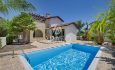 Spacious 3 bedroom furnished villa with swimming pool for sale in Agia Thekla