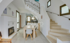 3 bedrooms furnished villa with swimming pool for sale in Agia Thekla