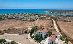 3 bedrooms furnished villa with swimming pool for sale in Agia Thekla