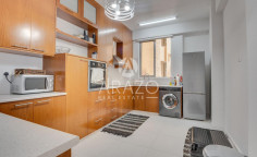3 bedrooms furnished apartment for sale in Mackenzie Beach