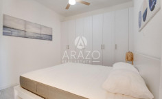 3 bedrooms furnished apartment for sale in Mackenzie Beach