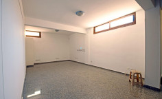 3 bedroom furnished villa with swimming pool for sale in Agia Thekla