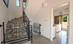 3 bedroom furnished villa with swimming pool for sale in Agia Thekla