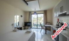 Spacious 1 bed apartment with swimming pool for sale in Latsi