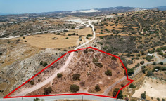 Residential field in Tochni, Larnaca , Larnaca