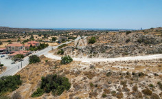 Residential field in Tochni, Larnaca , Larnaca