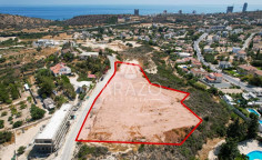 Luxury residential 5790 m2 for sale in Agios Tychonas, Limassol