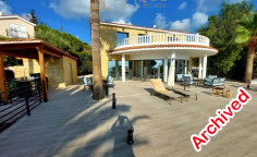 For rent villa with breathtaking sea views 