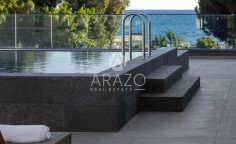 Whole floor sea view apartment in Pareklisia, Limassol 
