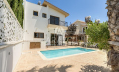 House in Dekelia, Larnaca 