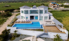 5 bedroom detached villa for rent Larnaca 