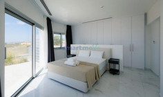 5 bedroom detached villa for rent Larnaca 
