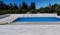Spacious furnished six bedroom house in quiet Asomatos 