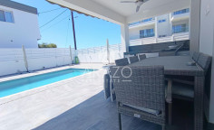 3 bedroom furnished villa with swimming pool for sale in Livadia